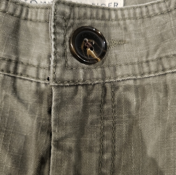 Tommy Hilfiger Olive Green Low Rise Cotton Pants Size 4 - Picture 2 of 7